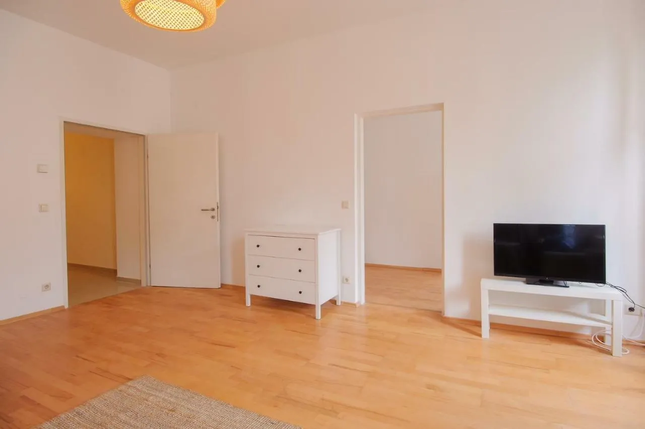 Vcr - Landstrasse Hotel Vienna Apartment